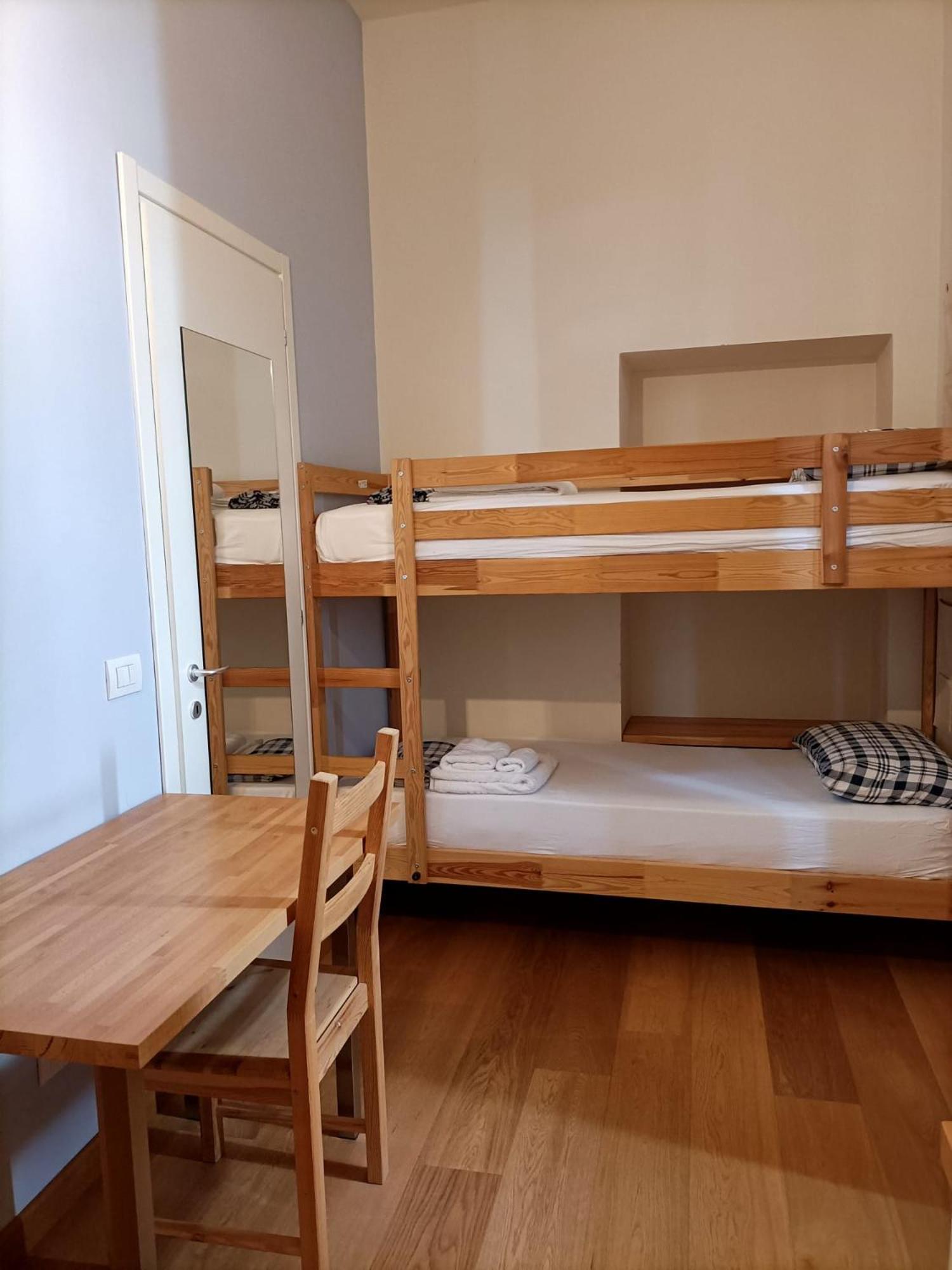 Albergue Panperduto Somma Lombardo Habitación foto